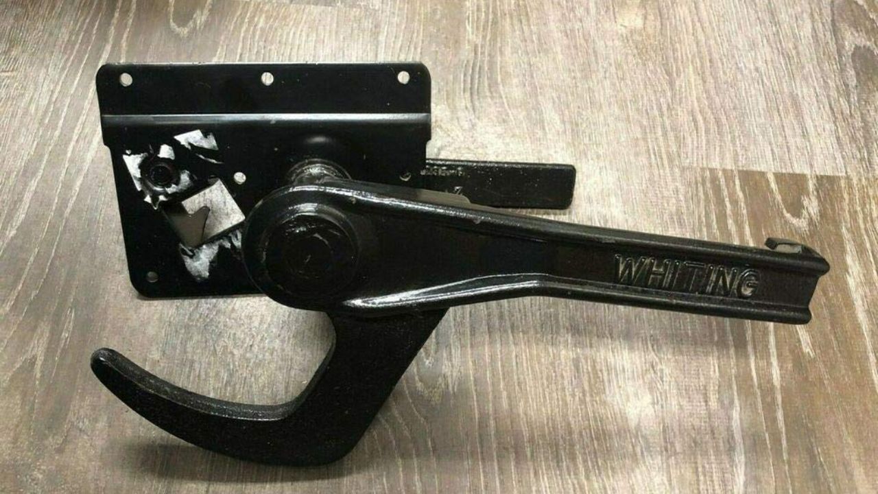 How to Identify the Genuine Whiting Style Door Parts